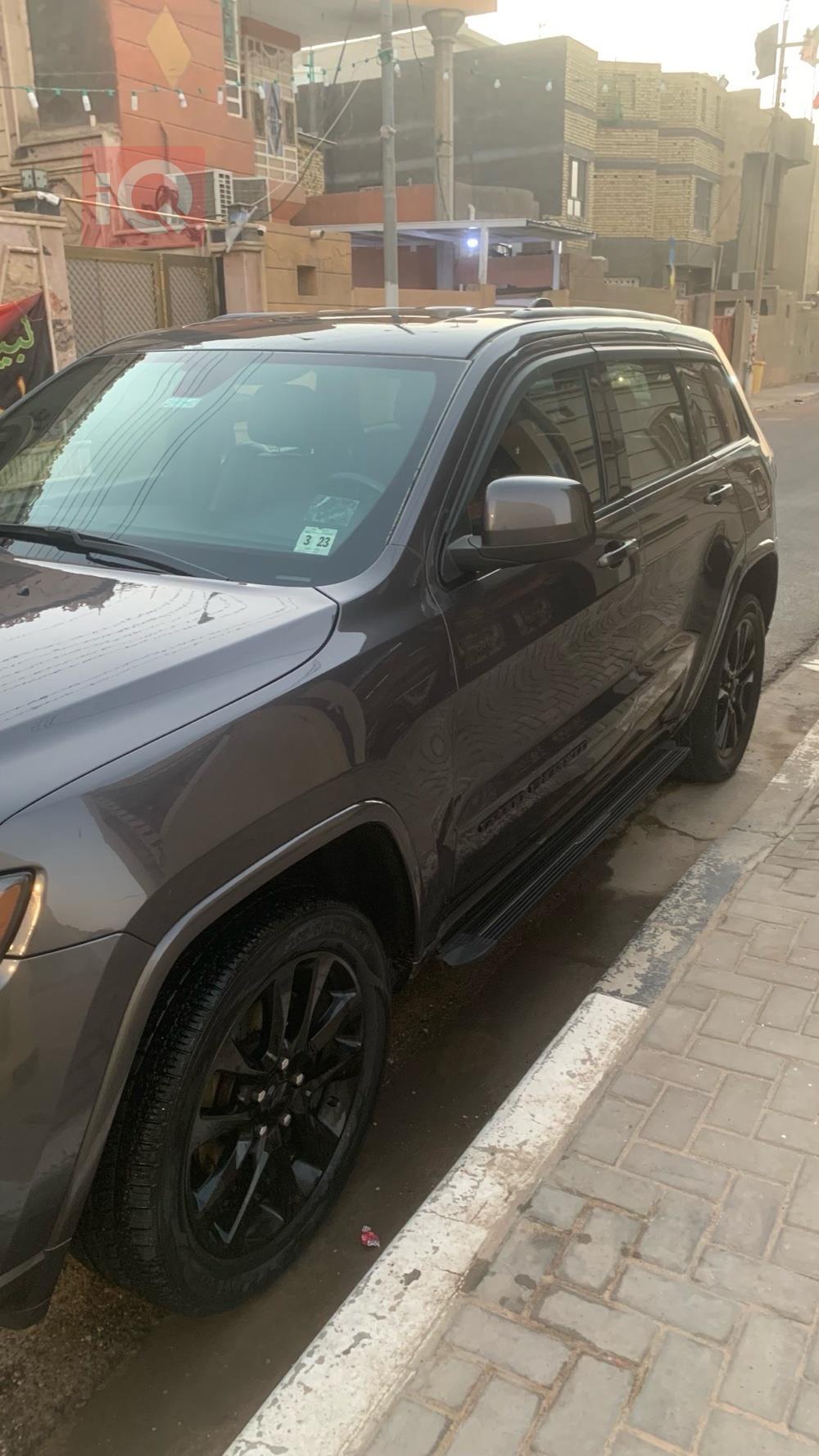 جيب جراند شيروكي